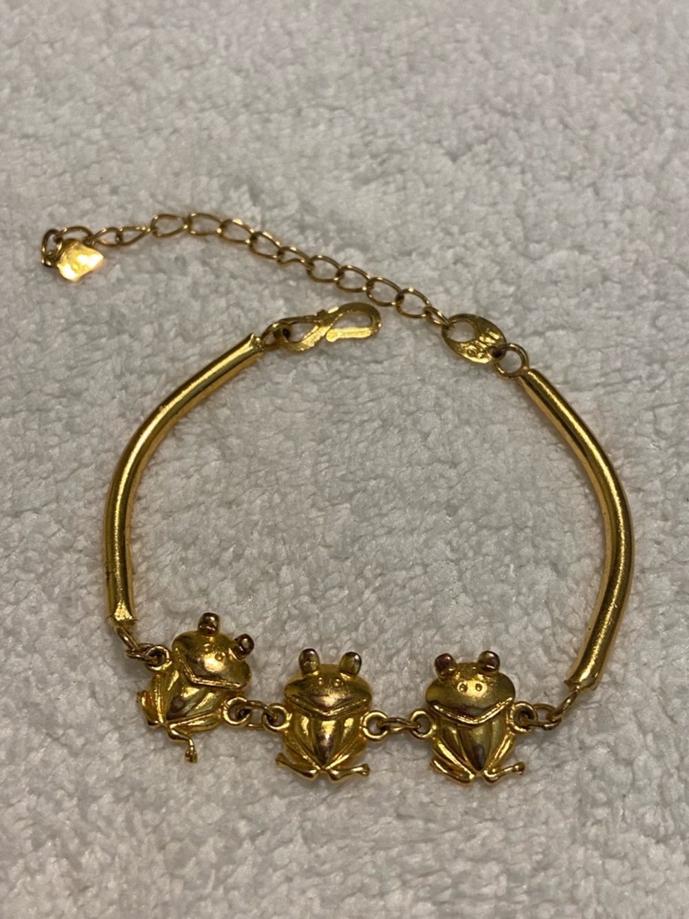 Vintage 24kt plated Gold Frog Trio Bracelet